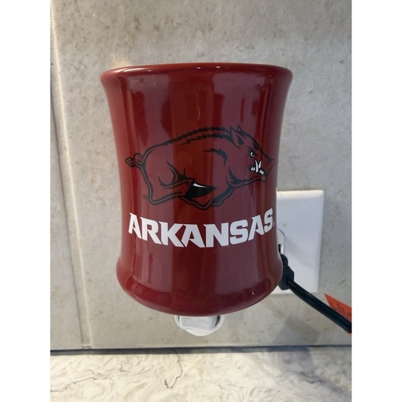 Scentsy Other - Arkansas Razorbacks Scentsy Plug-In Wax Warmer – NCAA Hog Logo – Red